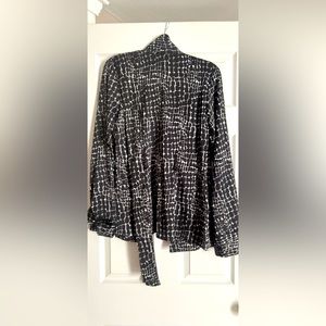 Dress jacket. Shoulder pads are included